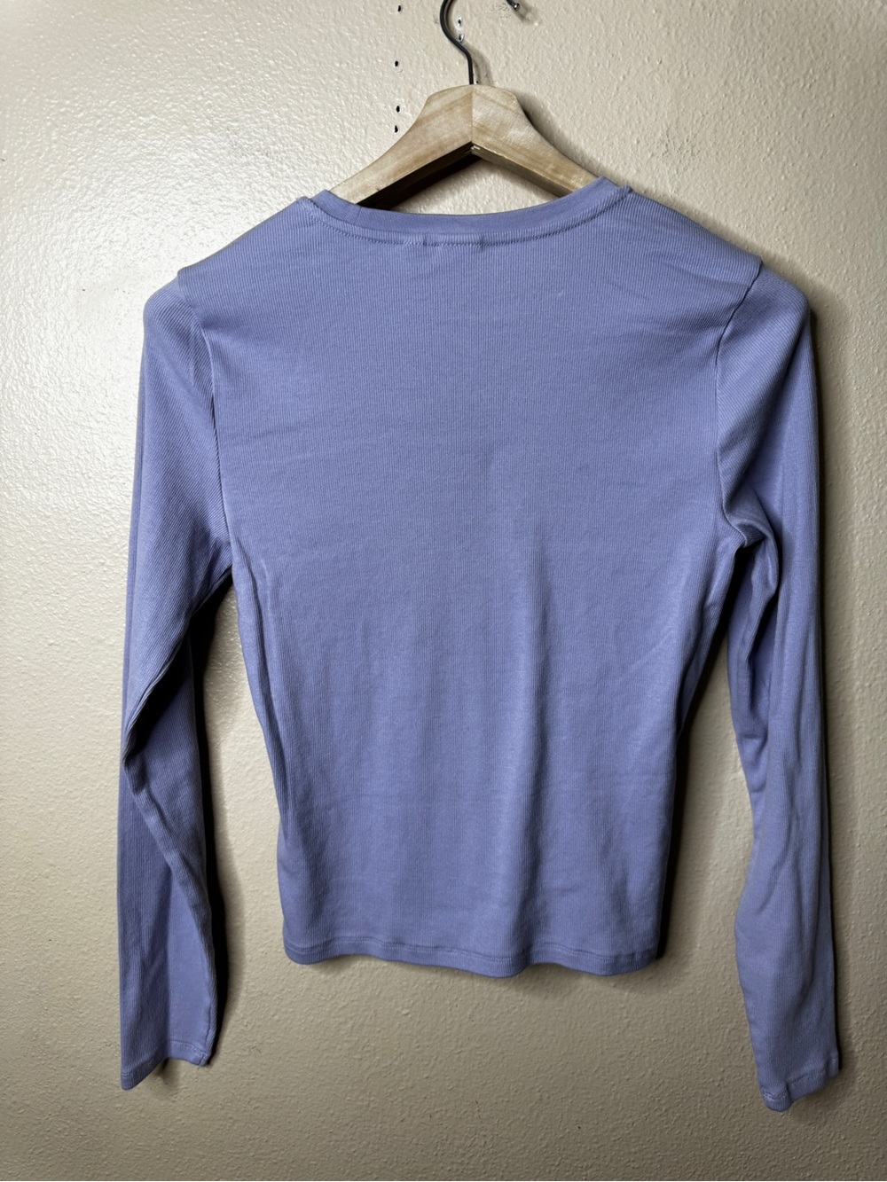 Aritzia Homestretch Top Women’s Large Purple Ribbed Long Sleeve Stretch Tee - Picture 7 of 7